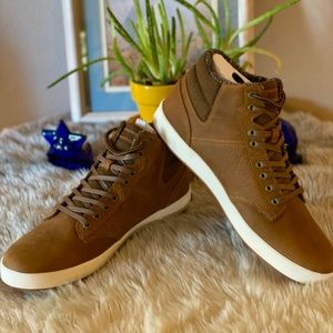 Men’s Brown Leather Kodiak Boots / Sneaks